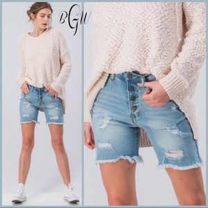 🌺🆕5⭐️Distressed Button Down Denim Shorts